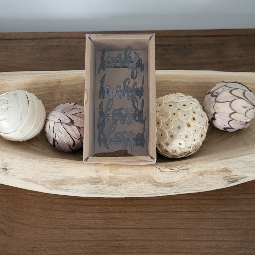 Set of 4 Thankful & Blessed Thanksgiving Napkin Holders